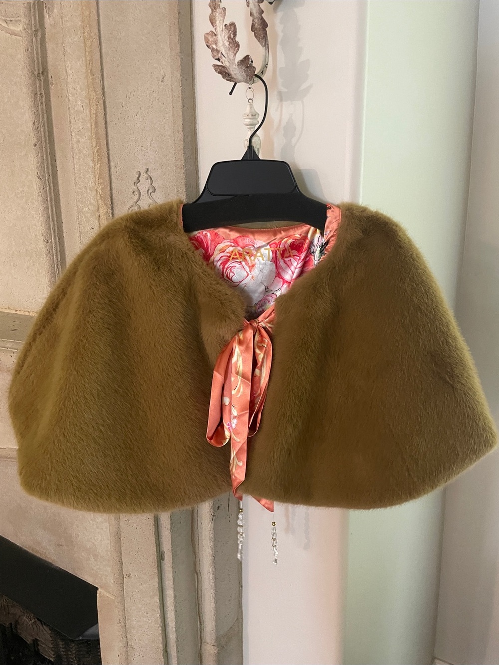 Aratta tan Faux Fur Capelet with Pink Floral Satin Tie